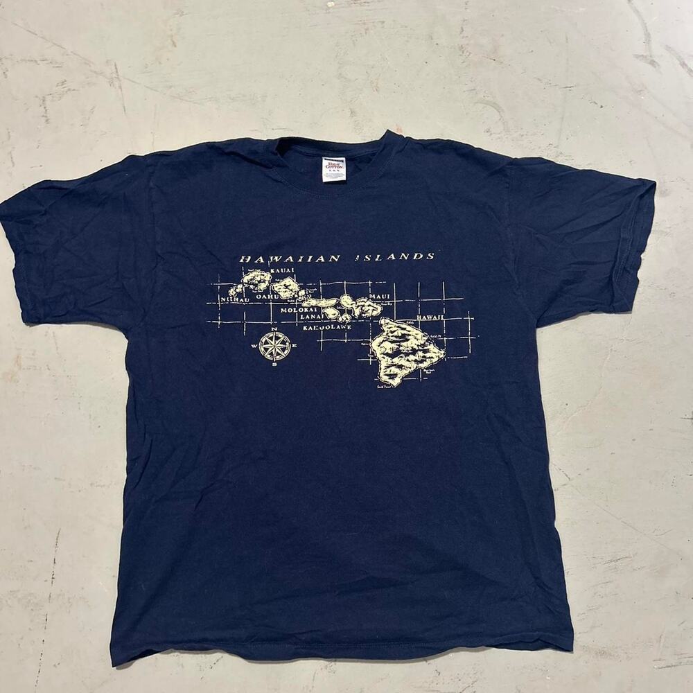 Navy and white hawaiian islands map tee on jerzees tag